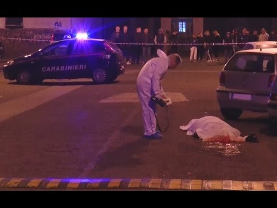 Napoli - Agguato a Secondigliano, ucciso Vincenzo Allocca (18.11.15)