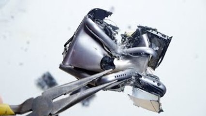 This Is Why You Don't Crush an iPhone 6S!