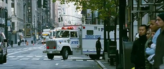 Dos au mur Bande-annonce VF