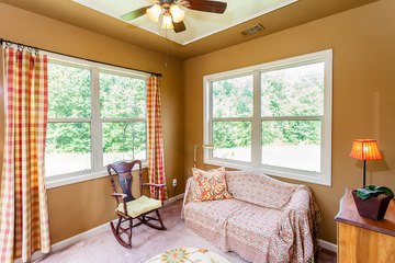 Pristine 3 bedroom Locust Grove Home for Sale in Golf Community