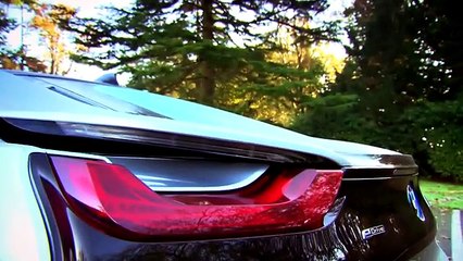 BMW i8 & DeLorean DMC 12