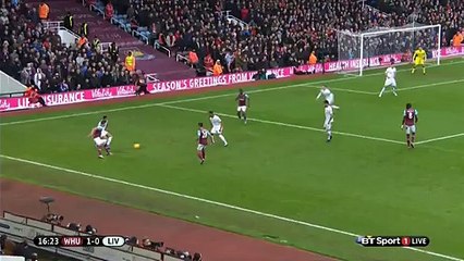 Lanzini AMAZING shot and hits the post - West Ham vs Liverpool