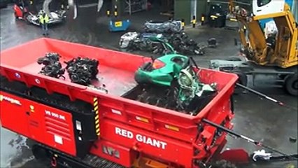 Otomobilin En Kötü Kabusu - Bu Makine Bir Canavar Yok Böyle