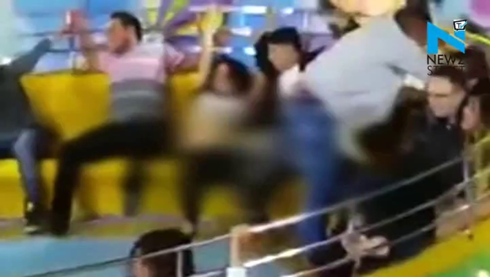 Oh No Woman Suffer Serious Wardrobe Malfunction On Ride Video Dailymotion. 