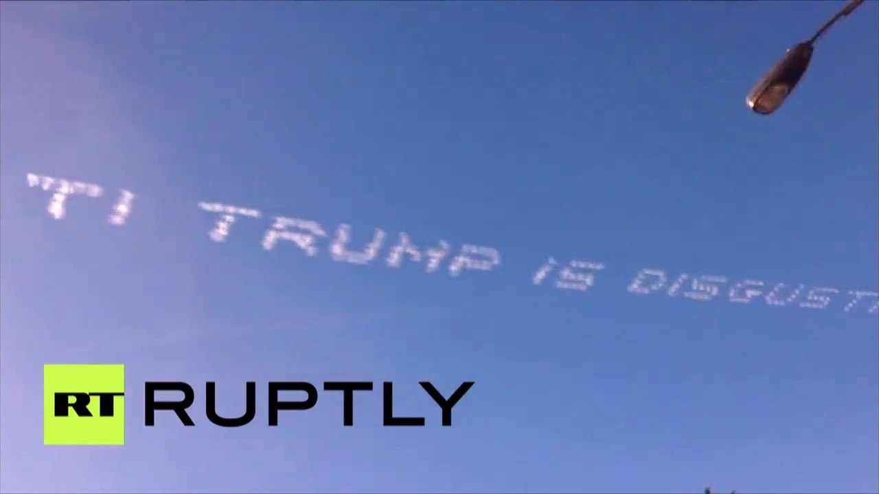«Trump est dégoûtant» : un message laissé dans le ciel californien