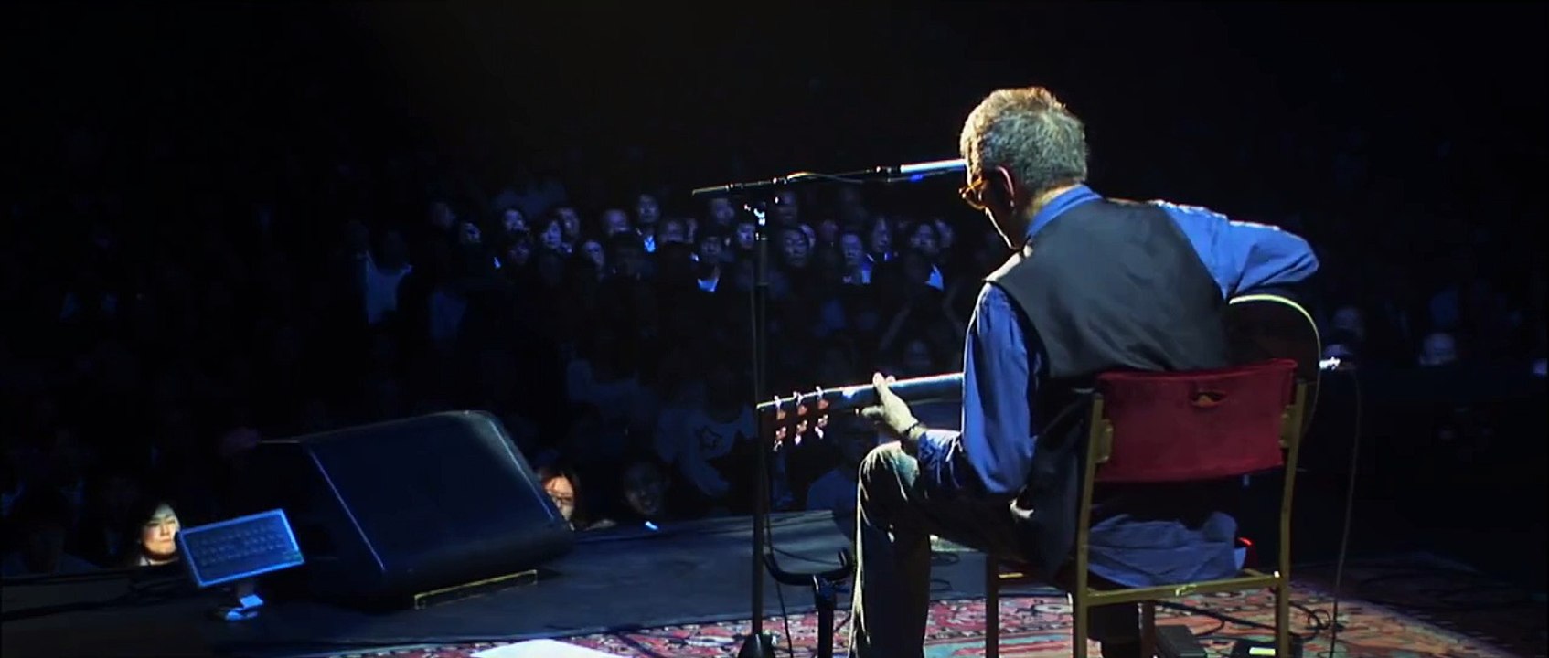 Eric Clapton- Planes, Trains and Eric [Trailer]