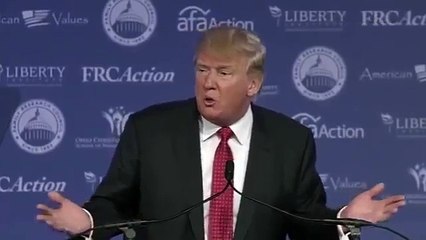Trump promises to resurrect 'Merry Christmas' if elected