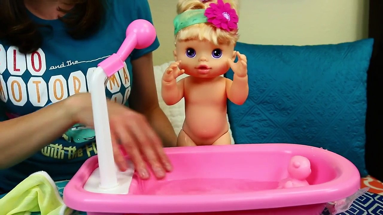 CRAZY Baby Alive Bath Time Fail and Peeing Baby Doll Parody with Bathtub Furniture by Disn