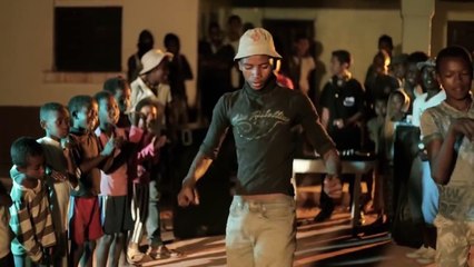 DJ DENIS ft TAX BOUTA & RAPA   -    Vaky ny sova    (gasy HD 2016)