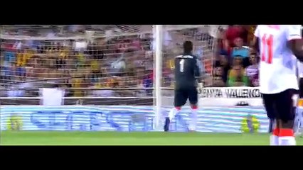 Lionel Messi vs Valencia 1.9.2013 (AWAY)