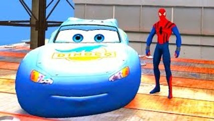 Cars Lighting McQueen w/ The Amazing Spiderman Fun Toboggan Party !