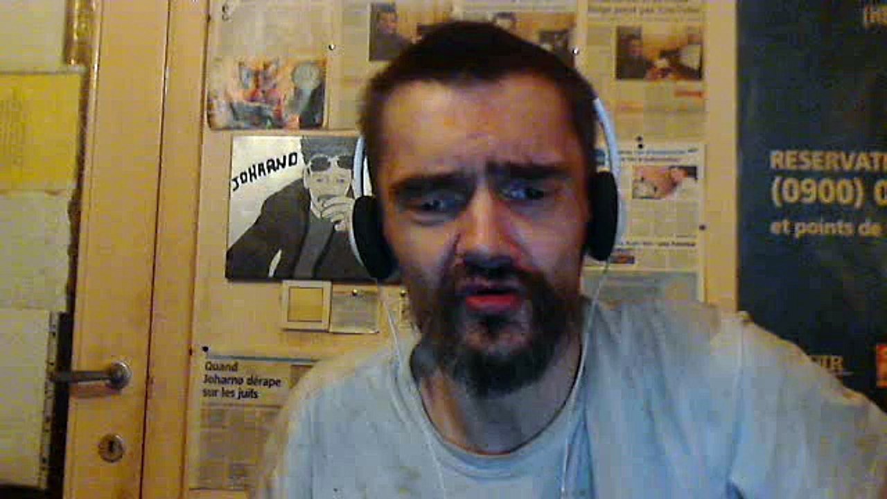 je fais pipi  et vontre la preuve en cam