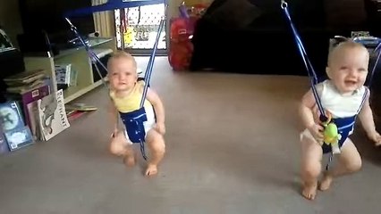 Adorable Twins Rocking When They Hear Jonny Cash