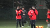 Eskişehirspor'un İkinci Yarı Hazırlıkları Antalya'da Başladı