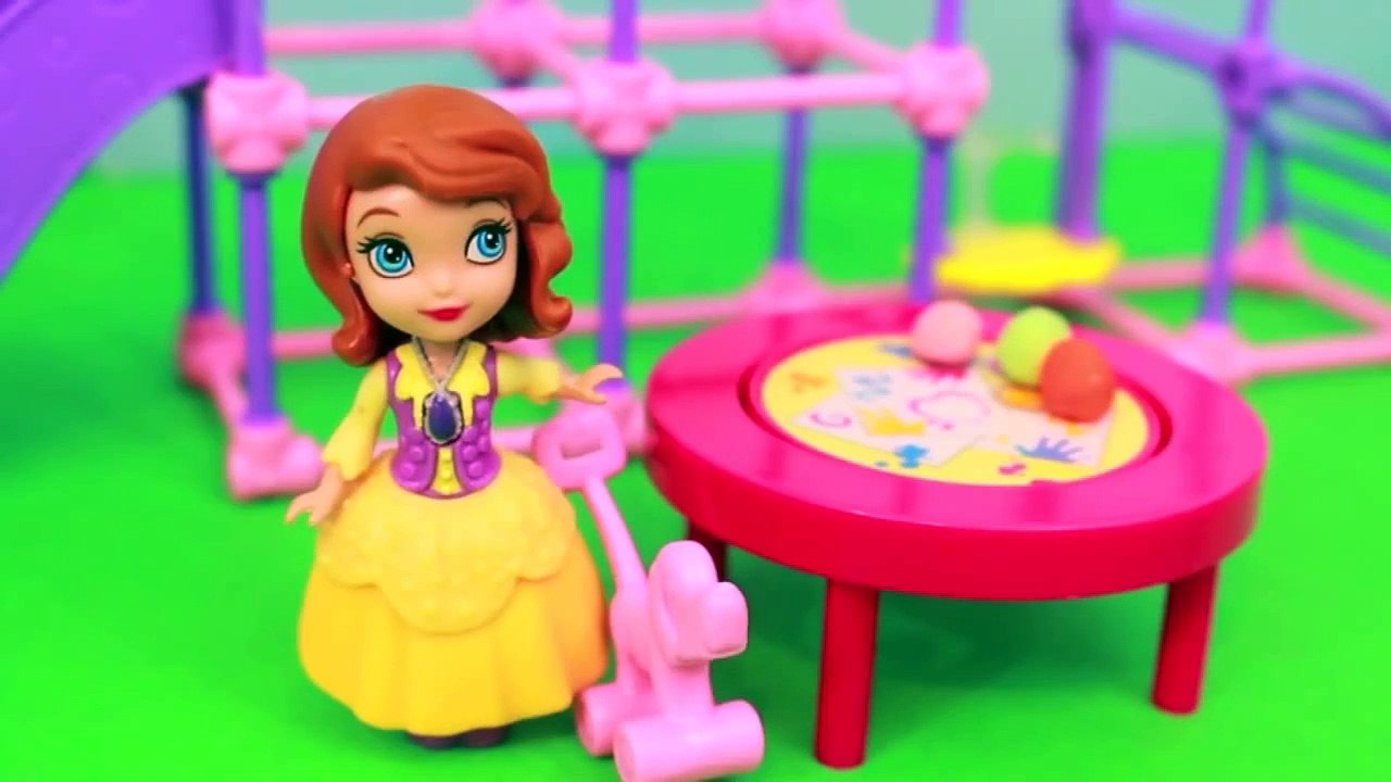 Peppa Pig PLAY-DOH Sofia the First Muddy Puddles Disney Junior Barbie Playground AllToyCollector