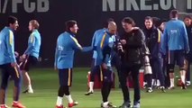 Leo Messi nutmegs Suarez in Barcelonas traning 2016 Film