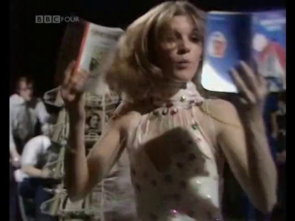 Pans People - Paperback Writer - TOTP TX: 08/04/1976