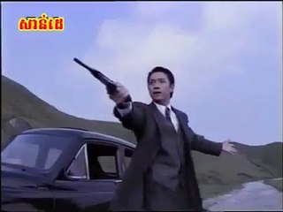 Sromoulkbachkun Komkom 65 (ស្រមោលក្បាច់គុណ កុំកុំ ៦៥)