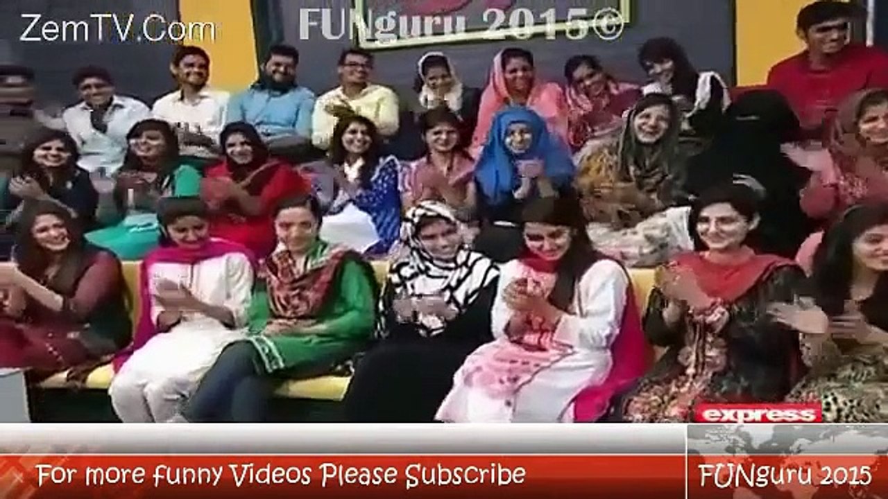 Agha Majid as "S.H.O" & Nasir Chinyoti as "Haneef Teera" - Khabardar with Aftab Iqbal