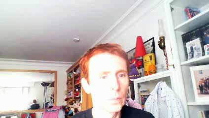 Wiwi égratigne "cry" de French Tobacco