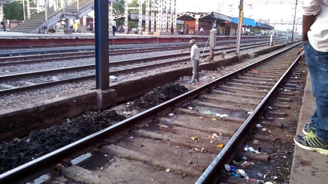 SCARY GHOST SOUL Ghost caught on tape at a Haunted station! Ghost activity caught on tape