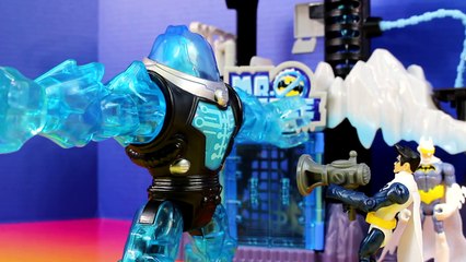 Batman Unlimited Subzero Showdown With Batman Robin and Mr. Freeze Tries To take Over Goth