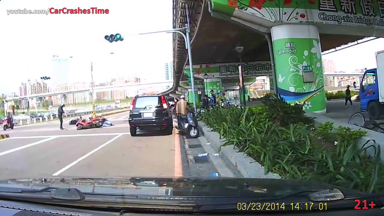 ◖Сar crash compilation ➜ part 10◗ (720p)