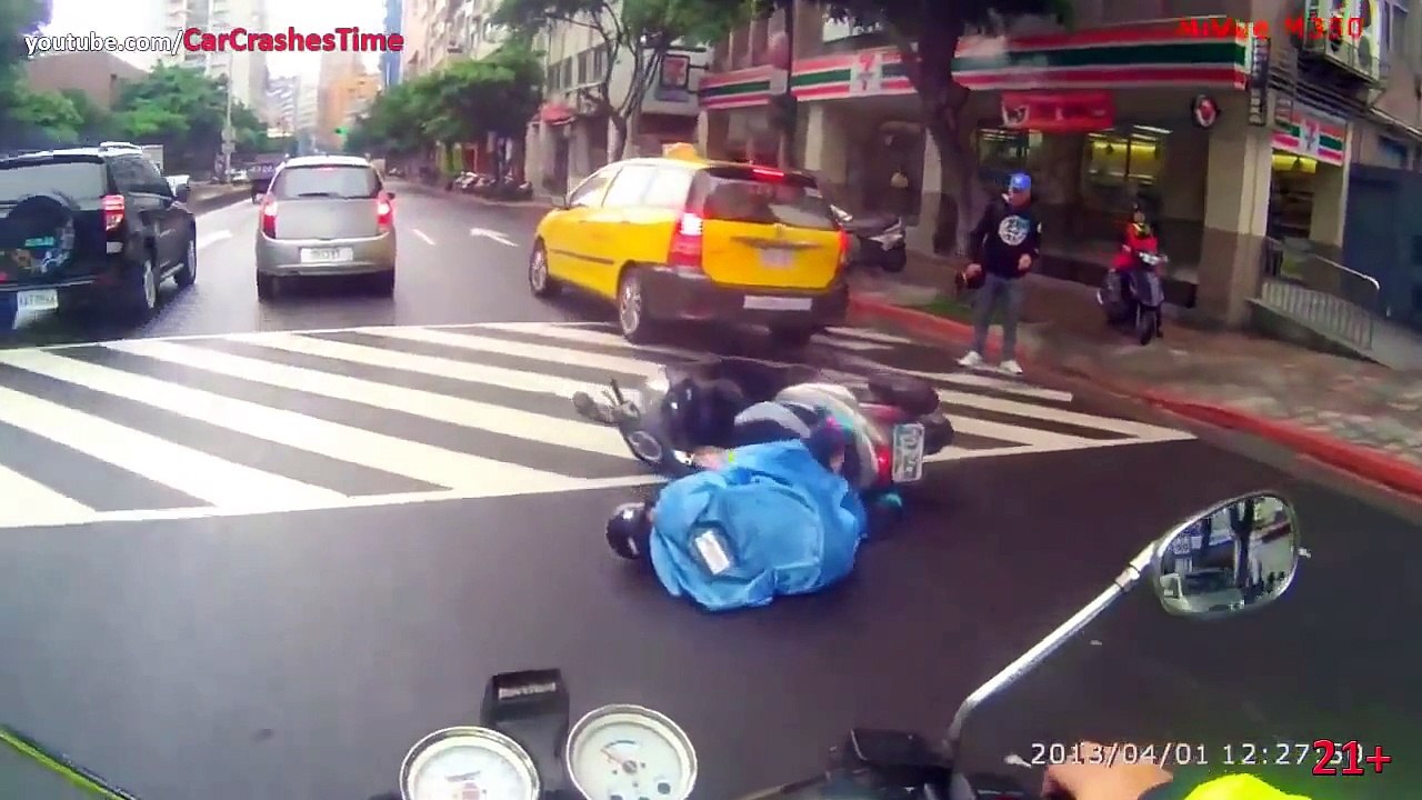 ◖Сar crash compilation ➜ part 11◗ (720p)