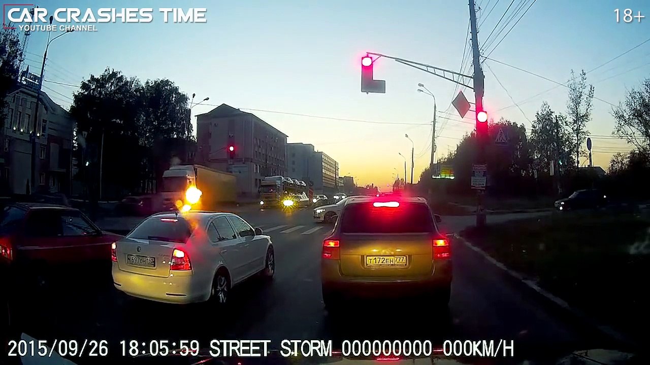 Car Crash Compilation - Accidents September 2015 episode #91 (720p)