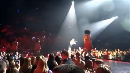 Taylor Swift RED Tour Concert Movie 1080p._11