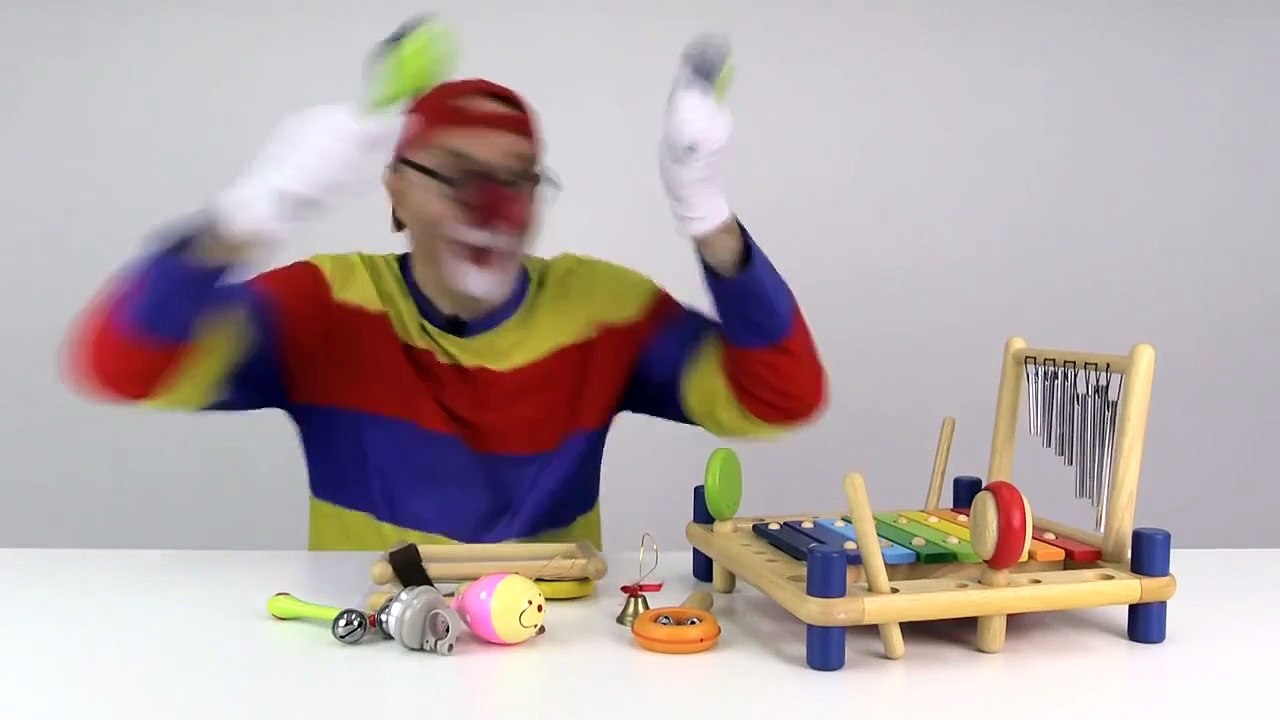 Toy Cars Clown Learn Numbers CRAZY SHAKING! Musical Instruments!