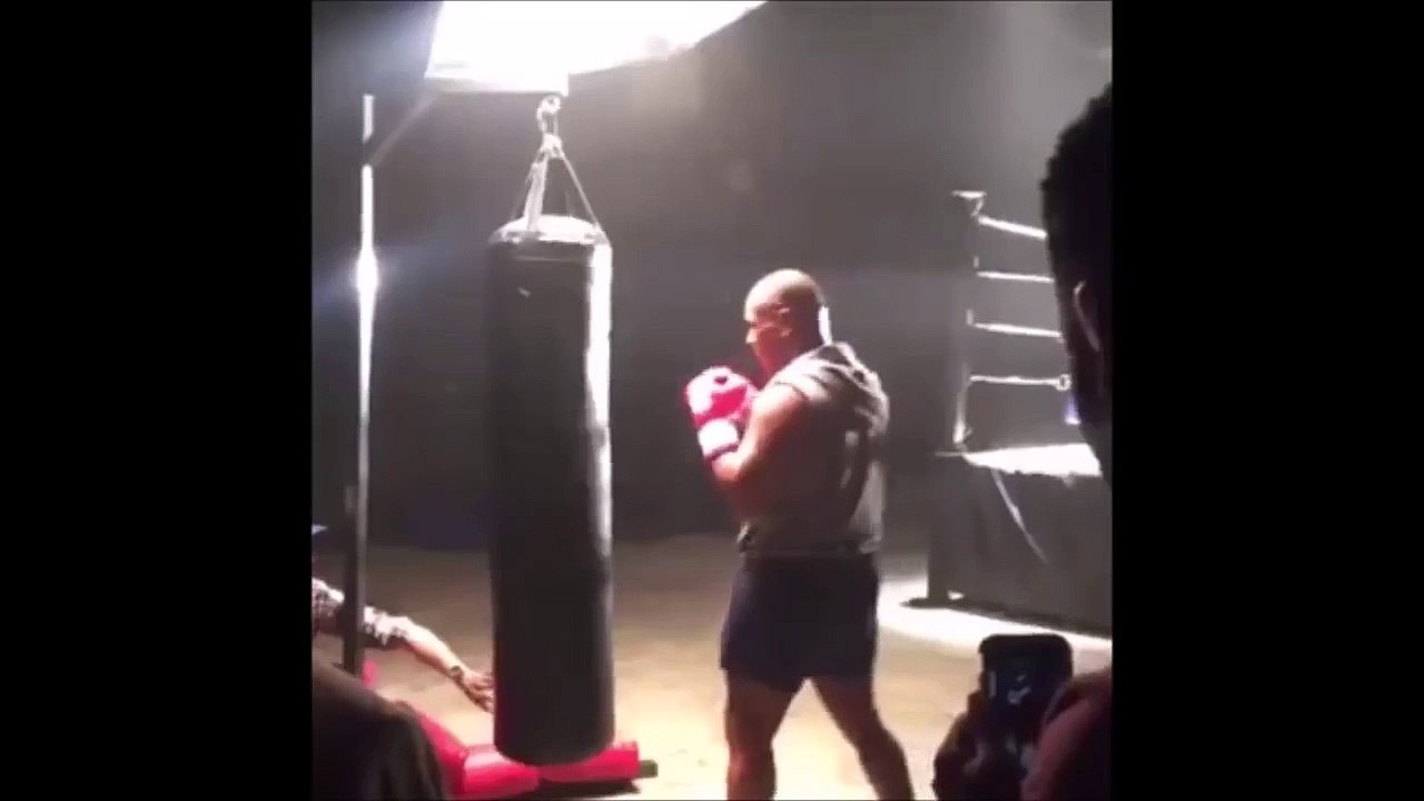 49YearOld Mike Tyson Shows His Punching Power Hitting A Heavy Bag