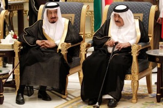 Suudi Arabistan İran'la İlişkilerini Kesti