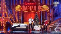 Новогодний врач - Скорая Помощь в Новый год тоже отдыхает - Вечерний Квартал 31.12.2015