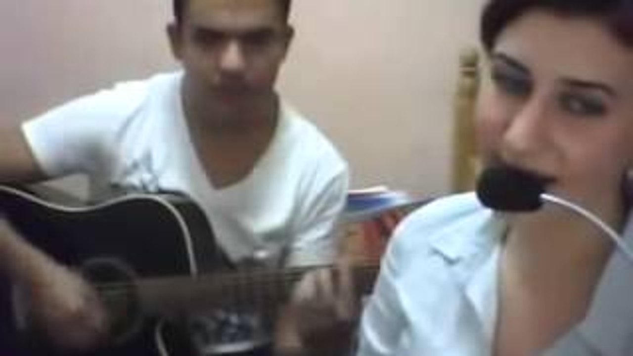 ÇOK FENAA Sevmek çok zormuş sevmemek çok zor