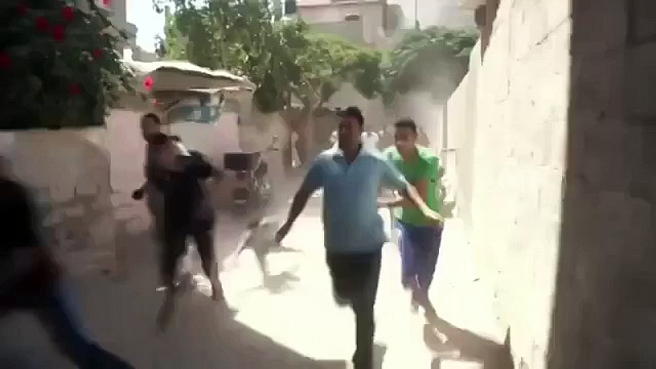 israel ka zulm dekhain jo kisi ko nazar nai a raha.
