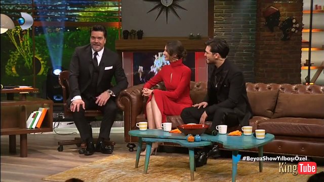 Çağatay Ulusoy Leyla Lydia Tugutlu - Beyaz Show