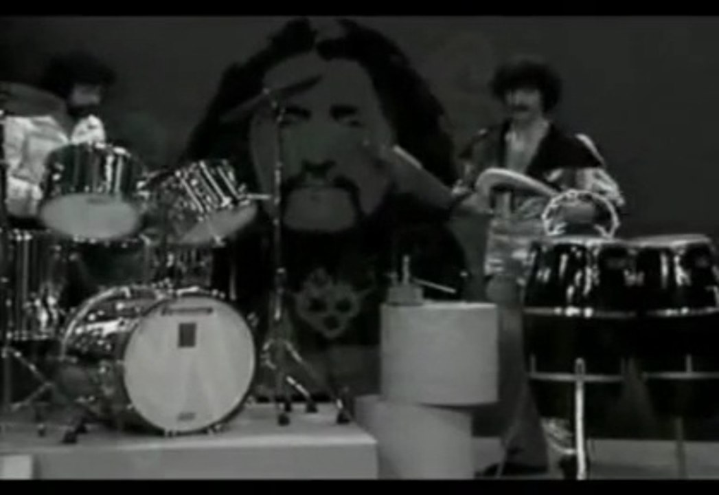 Simsiyah bir gecenin