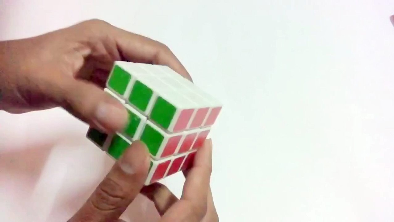 HOW TO SOLVE 3X3X3 RUBIKS CUBE in less than 30 seconds(Language: hindi) part 1 (series)