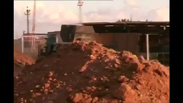 Iraqi troops battle IS fighters holed up in Ramadi