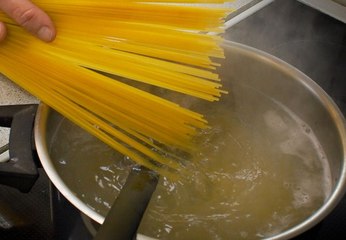 Toda a vida cozinhaste massas da forma errada! Vê o porquê!