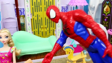 Frozen Elsas NEW BABY KIDNAPPED Spiderman Attacks Disney Princesses & Frozen Kids in Webs