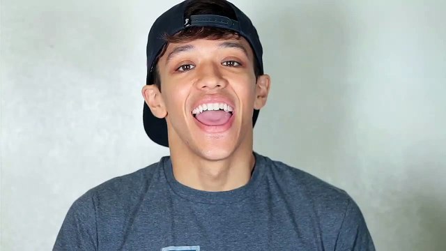 Charli XCX Boom Clap Dance Off $1,000 Prize!