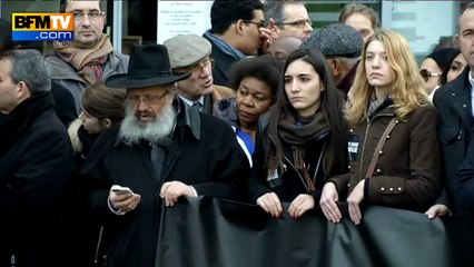 Un Dieu assassin à la une du numéro anniversaire de Charlie Hebdo