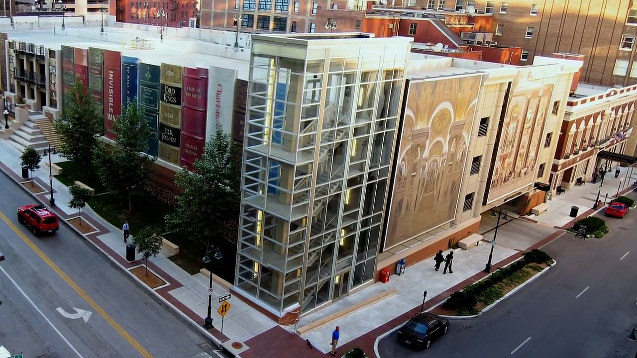 Top 10 Strangest Buildings In The World