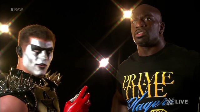 Titus ONeil invades the Star Room: Raw, November 23, 2015