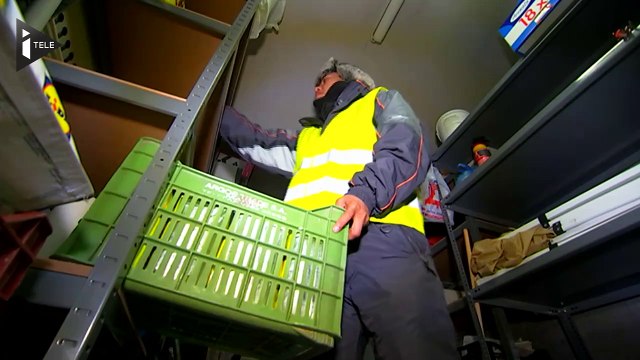 Hier réfugié afghan, aujourd'hui humanitaire : le portrait d'Amir en Grèce