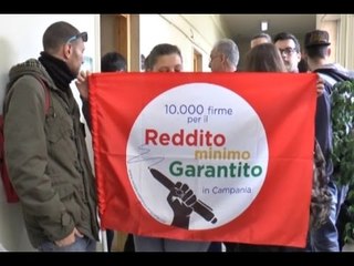 Video herunterladen: Napoli - Reddito minimo garantito: presentata proposta di legge (12.11.15)