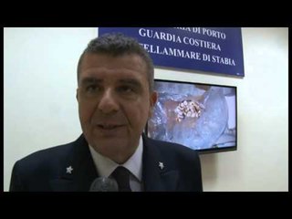Castellamare di Stabia (NA) - Operazione sequestro pesce guardia costiera (11.11.15)