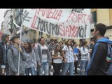 Napoli - Studenti in marcia contro la 